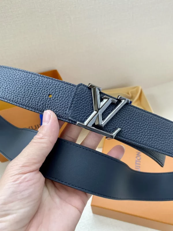 Louis Vuitton belt