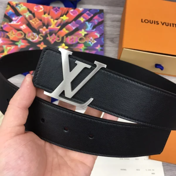 Louis Vuitton belt