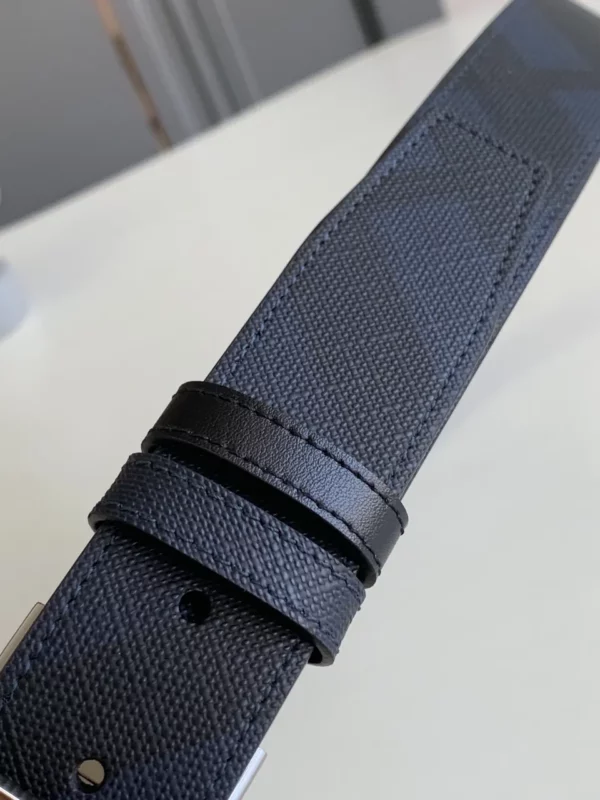 Burberry belt