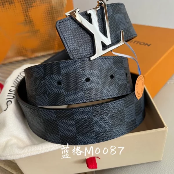 Louis Vuitton belt