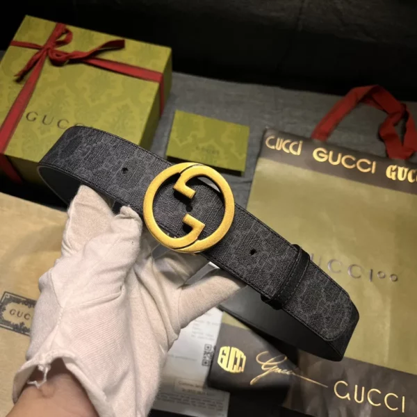 Gucci belt