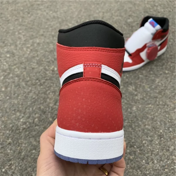 Air Jordan 1 Retro High OG Chicago Crystal - 2019-01-04 - Replica shoes