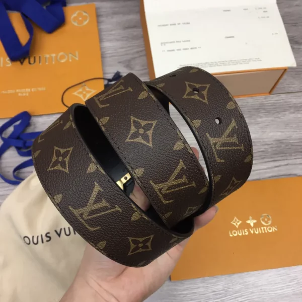 Louis Vuitton belt