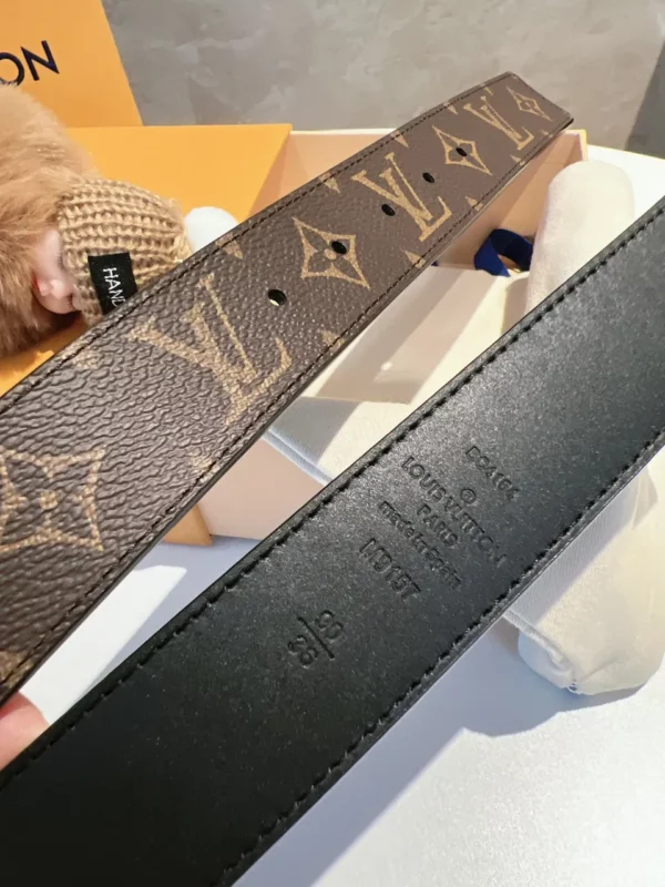 Louis Vuitton belt