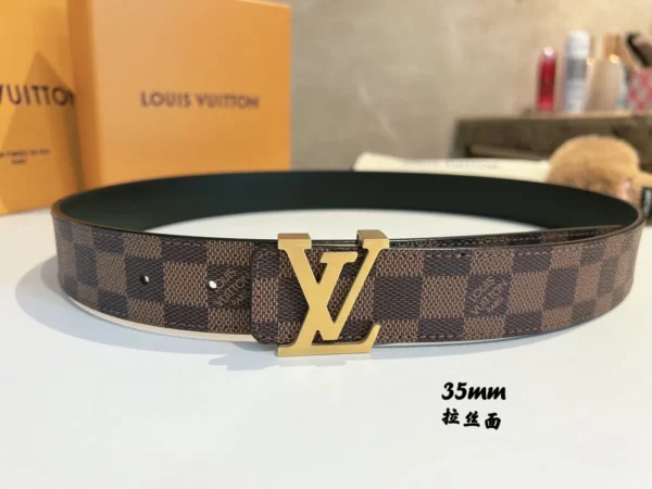 Louis Vuitton belt