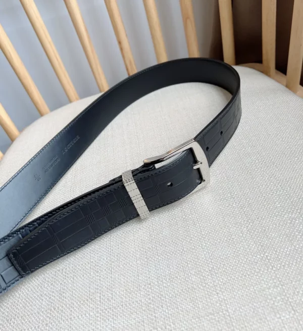 Burberry belt