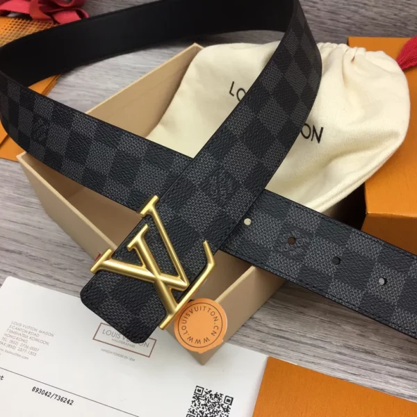 Louis Vuitton belt