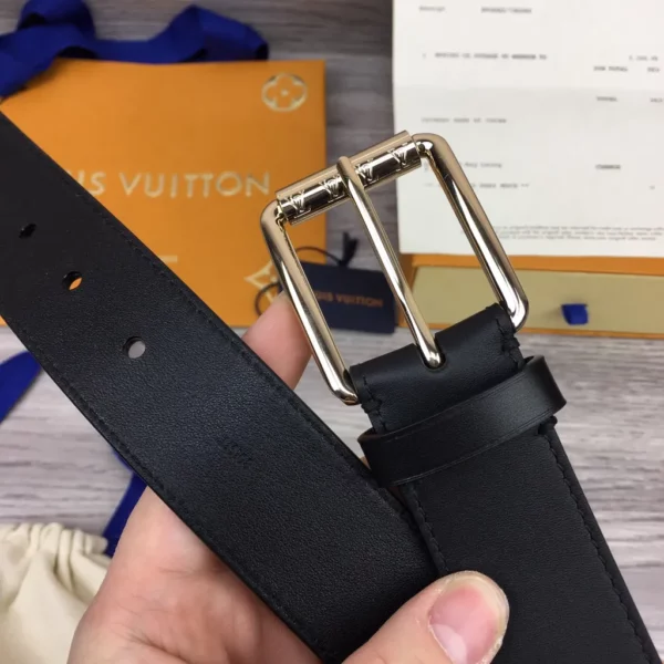 Louis Vuitton belt