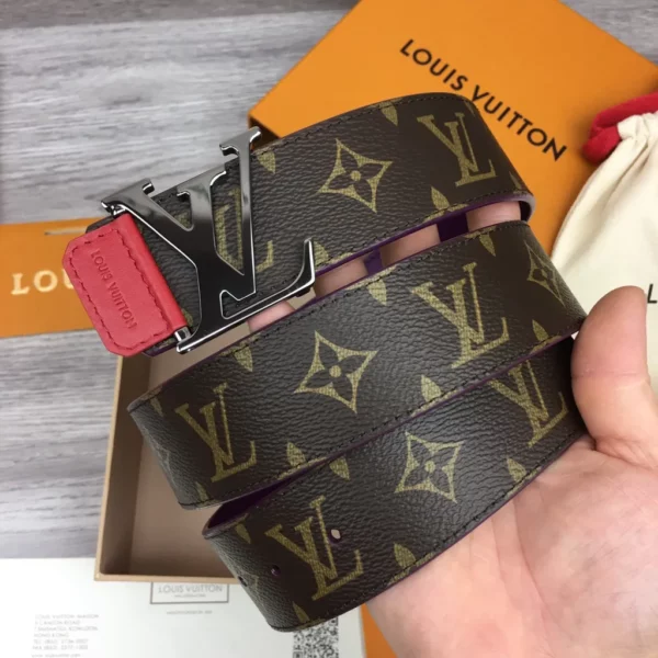 Louis Vuitton belt