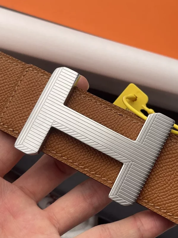 Hermes belt