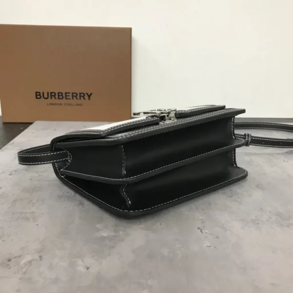 Burberry bag - replica bags