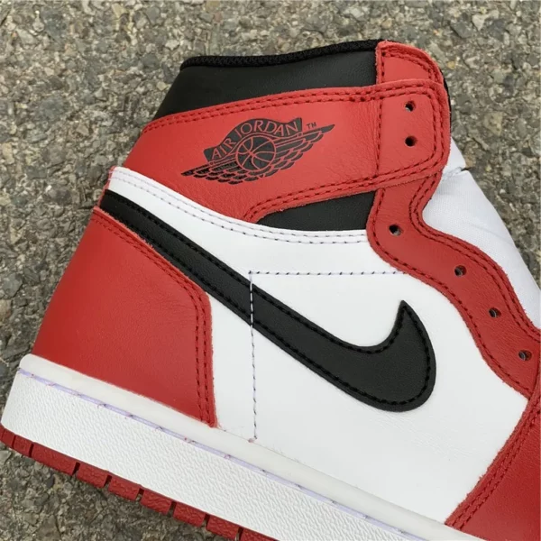 Air Jordan 1 Retro High OG Chicago - 2018-10-13 - Replica shoes