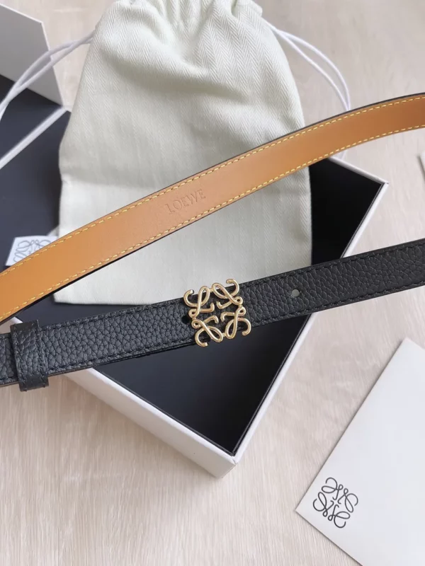 Loewe belt