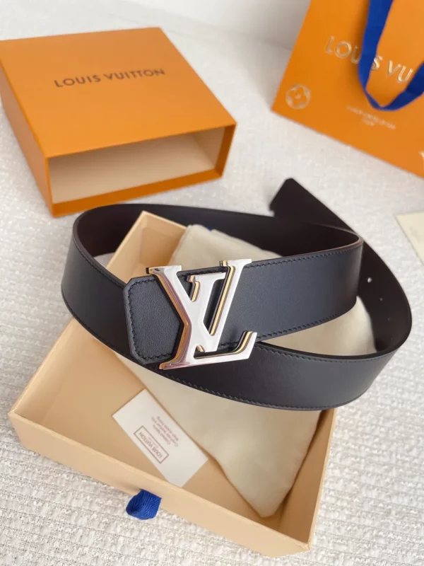 Louis Vuitton belt