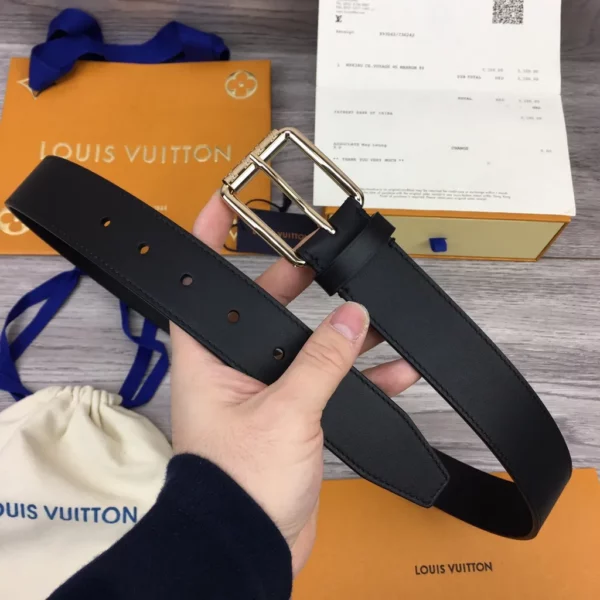 Louis Vuitton belt