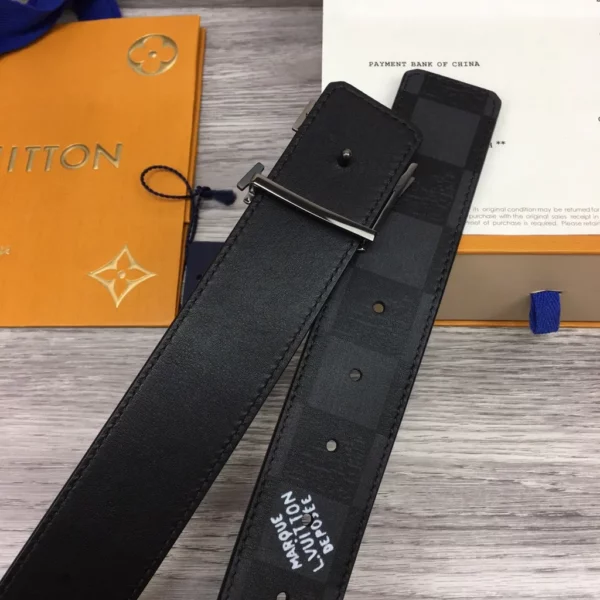 Louis Vuitton belt