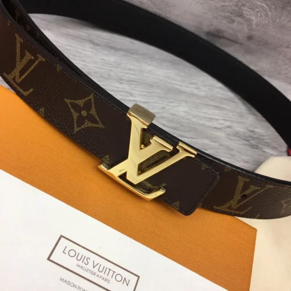 Louis Vuitton belt