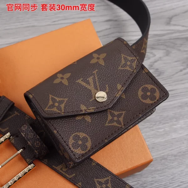 Louis Vuitton belt