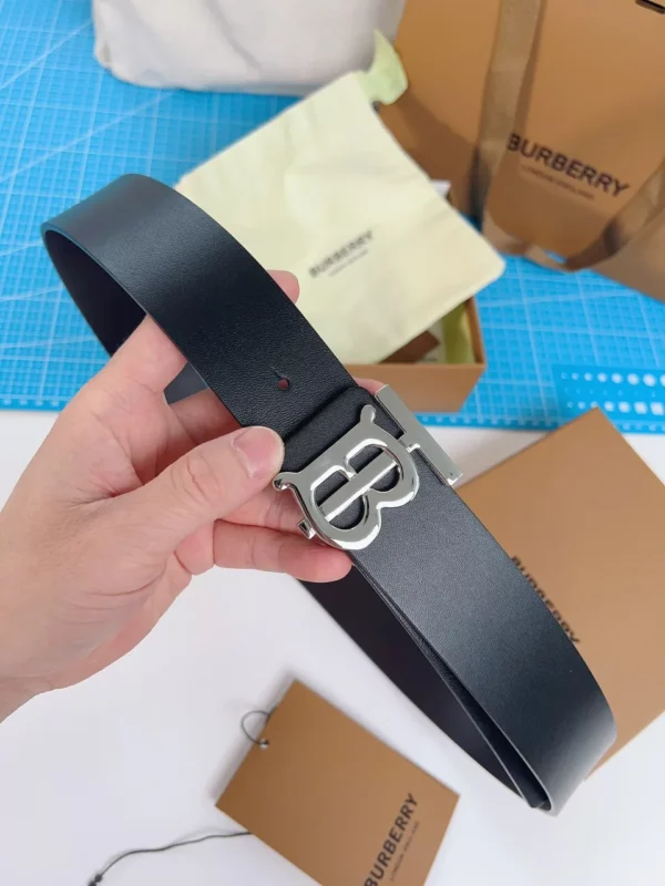 Burberry belt