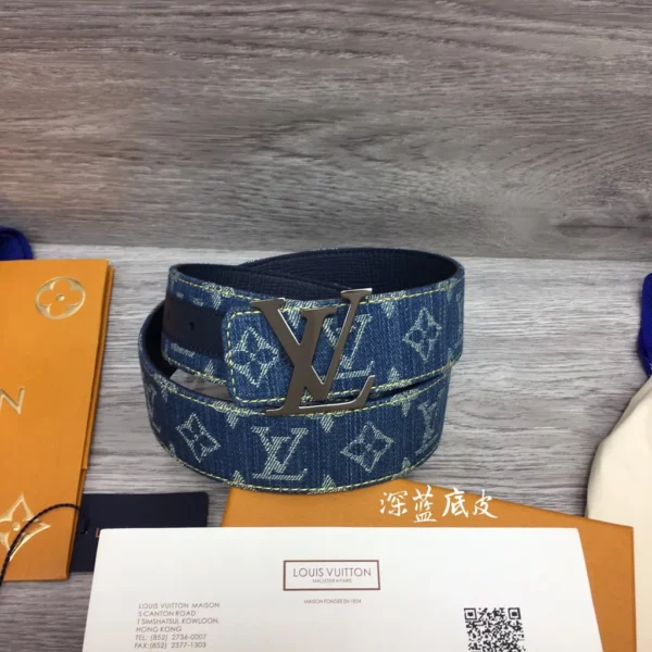 Louis Vuitton belt