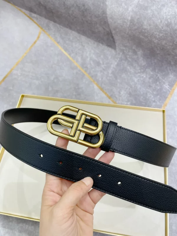 Balenciaga belt