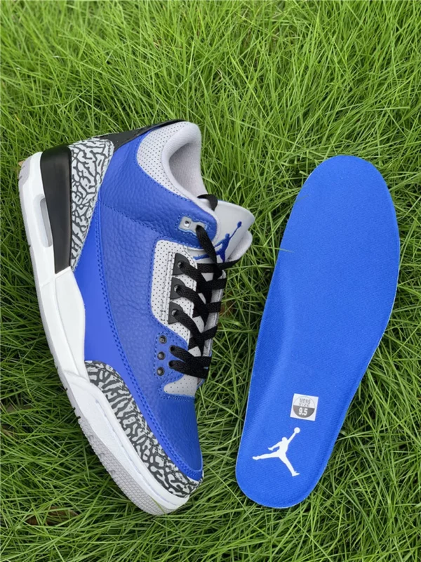 Air Jordan 3 Varsity Royal - Replica shoes