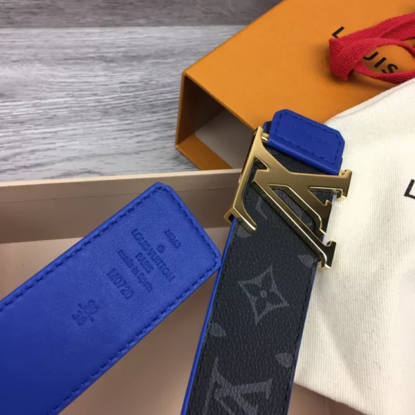 Louis Vuitton belt