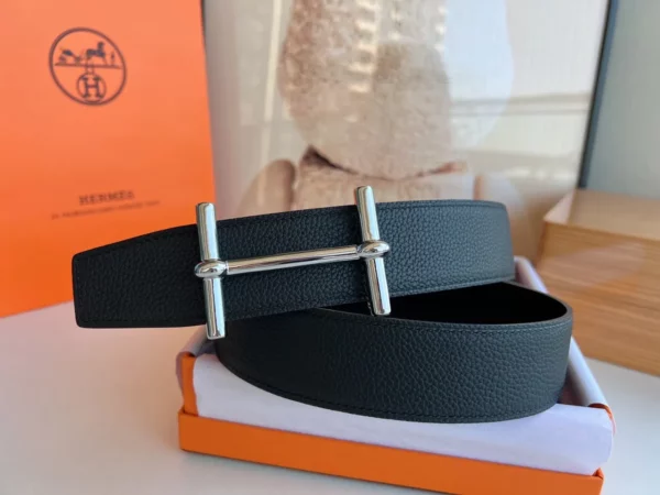 Hermes belt