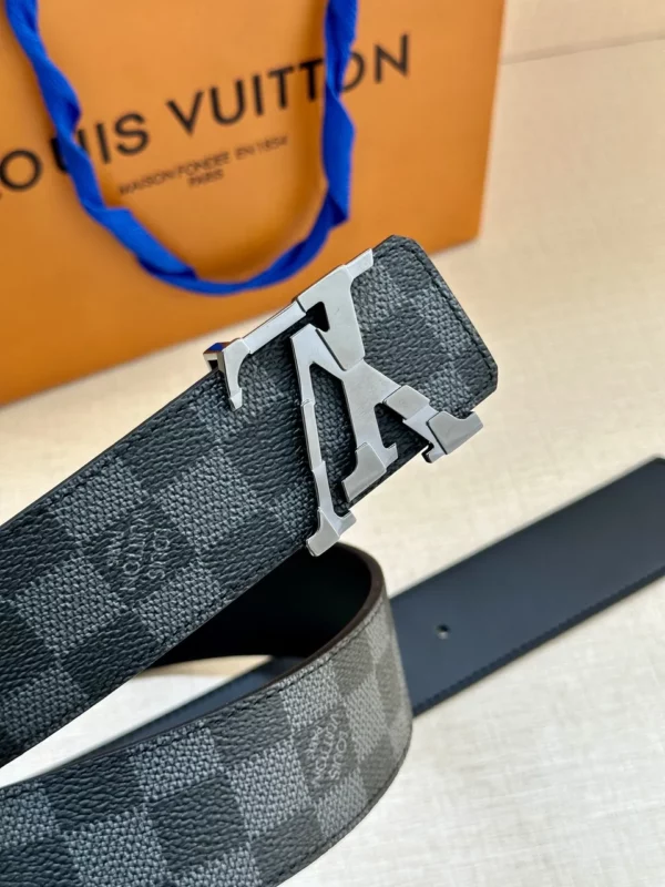 Louis Vuitton belt