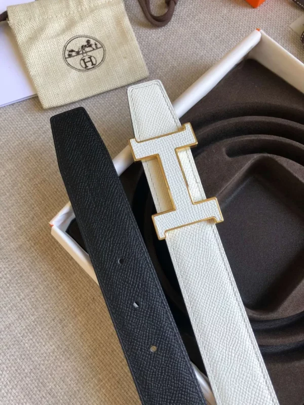 Hermes belt