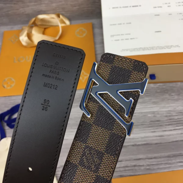 Louis Vuitton belt