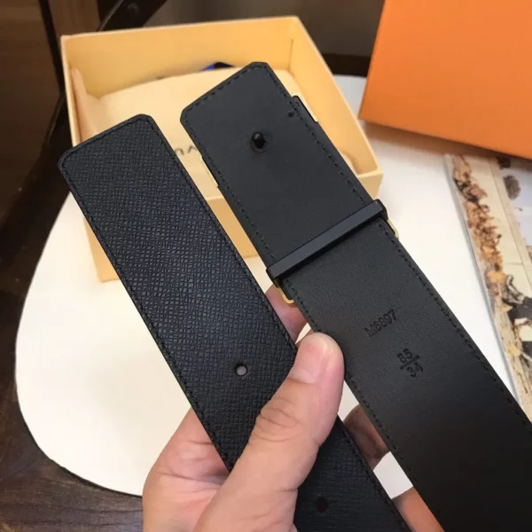 Louis Vuitton belt