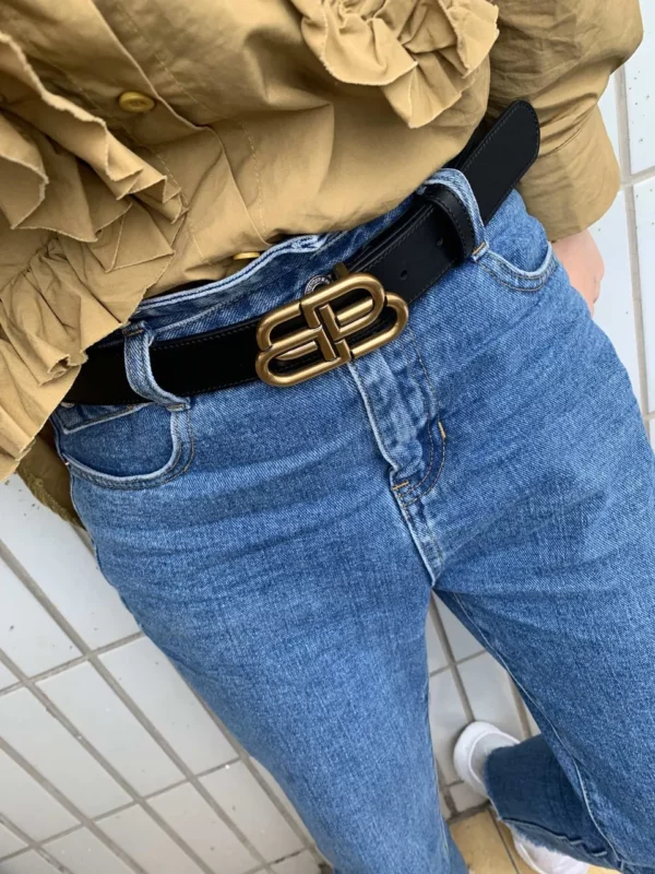 Balenciaga belt