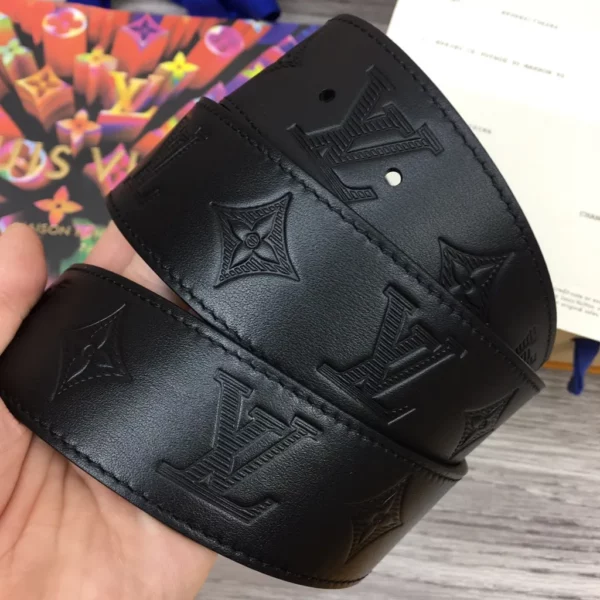 Louis Vuitton belt