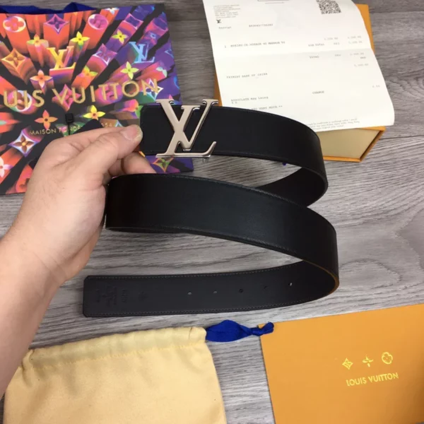 Louis Vuitton belt