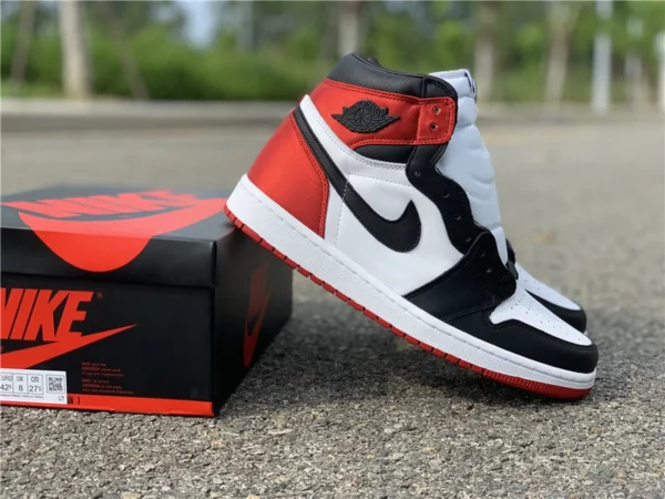 Air Jordan 1 Satin WMNS Black Toe - 2019-08-14 - Replica shoes