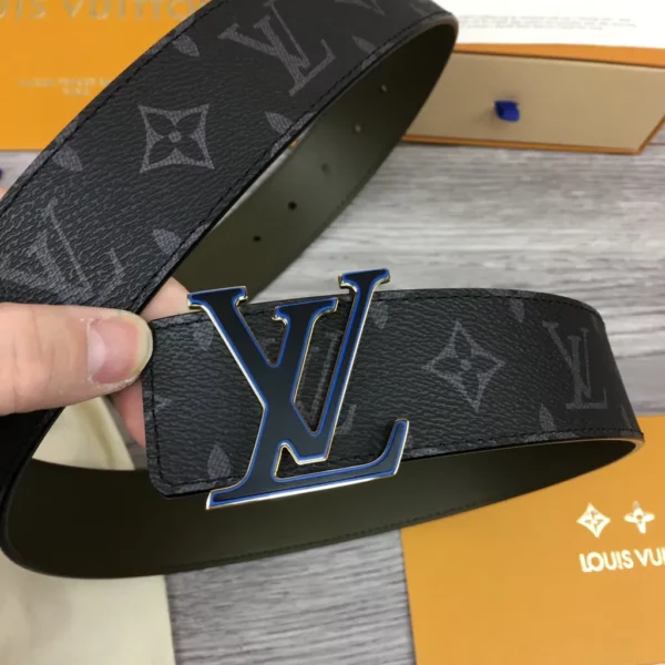 Louis Vuitton belt