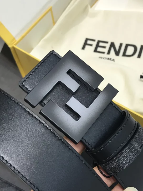 Fendi belt