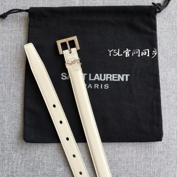 Saint Laurent belt