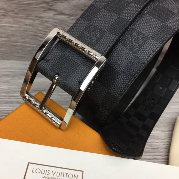 Louis Vuitton belt