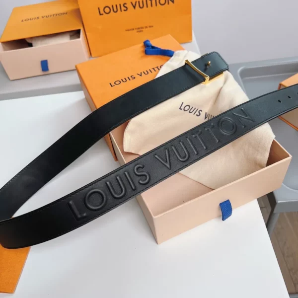 Louis Vuitton belt