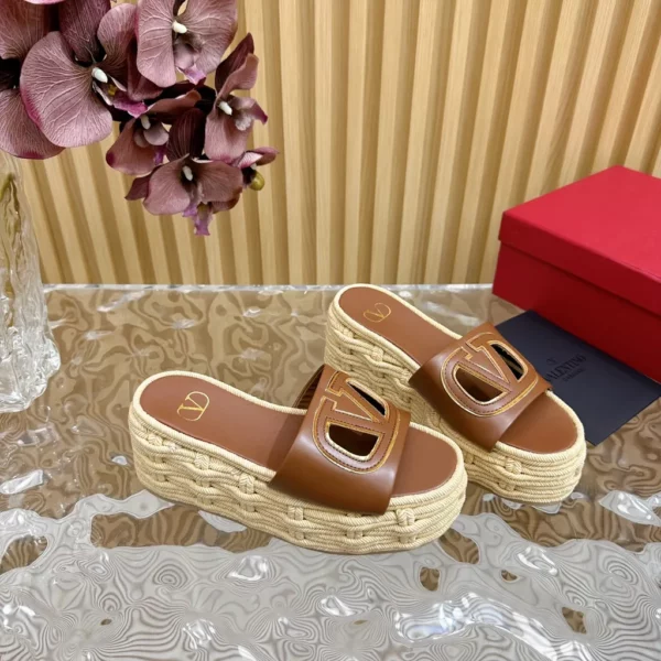 Valentino shoes - Reps shoes