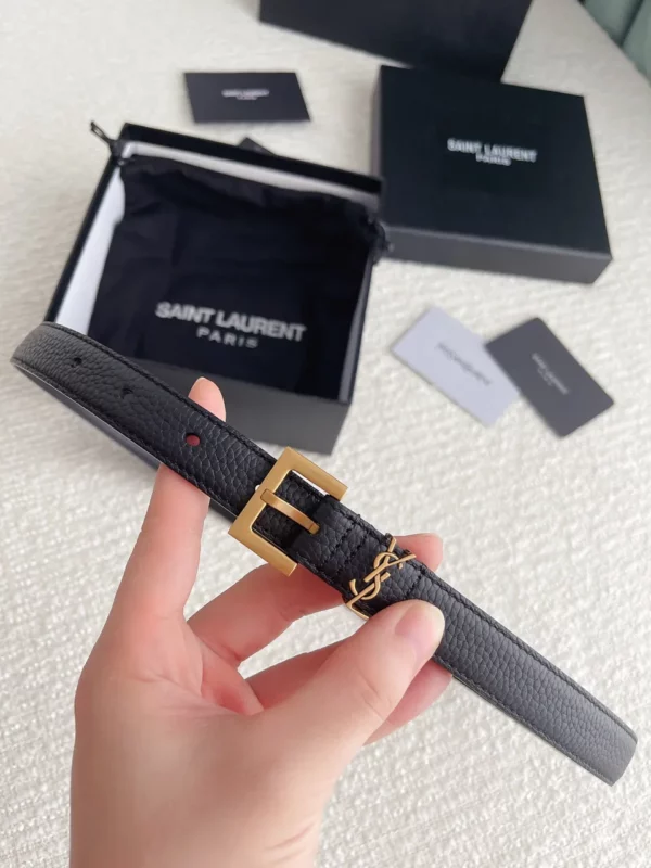 Saint Laurent belt