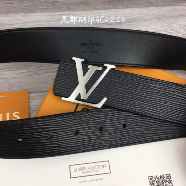 Louis Vuitton belt