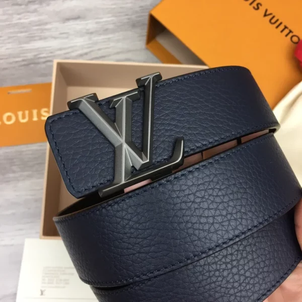 Louis Vuitton belt