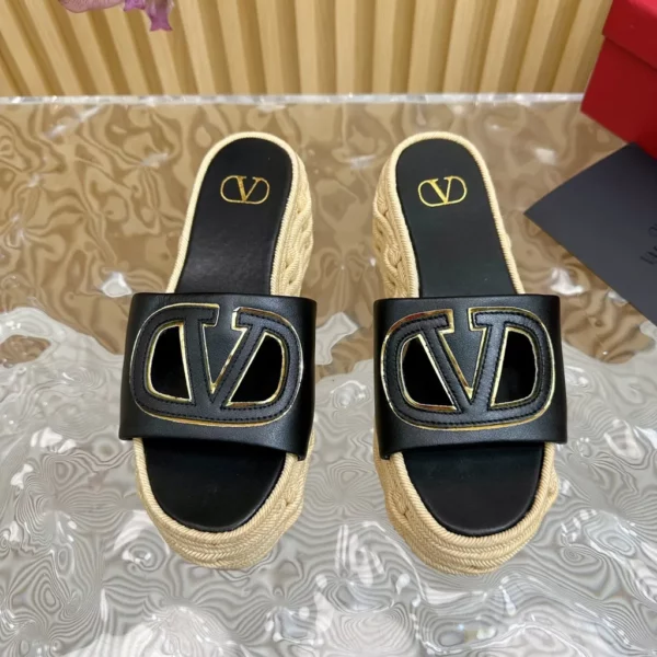 Valentino shoes - Reps shoes