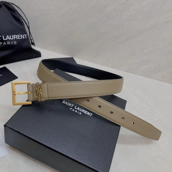 Saint Laurent belt