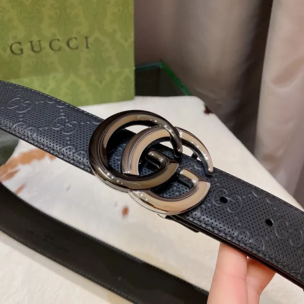 Gucci belt