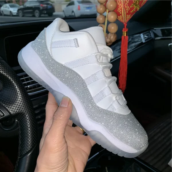 Air Jordan 11 WMNS Metallic Silver - Replica shoes