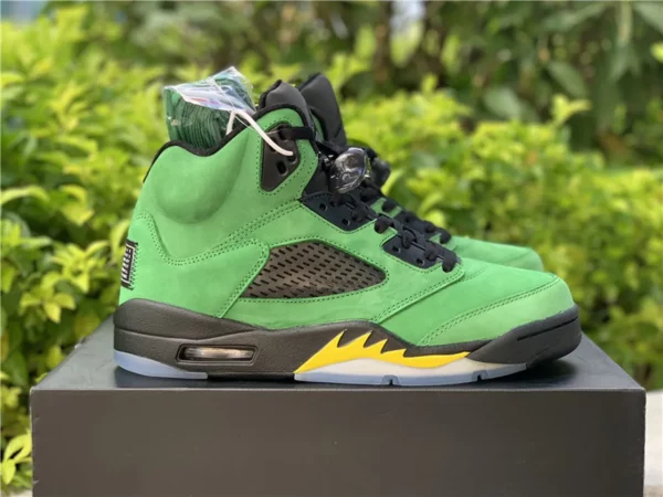 Air Jordan 5Oregon Ducks - Replica shoes